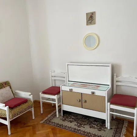 Soul Apartment In Center Apartment